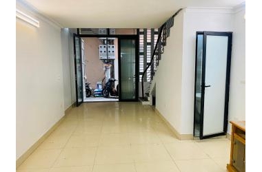 CHÍNH CHỦ BÁN NHÀ 5 TẦNG-TRẦN PHÚ HĐ- 46M2-5.2 tỷ -OTO SÁT CỬA- XÁCH VALI VỀ Ở NGAY